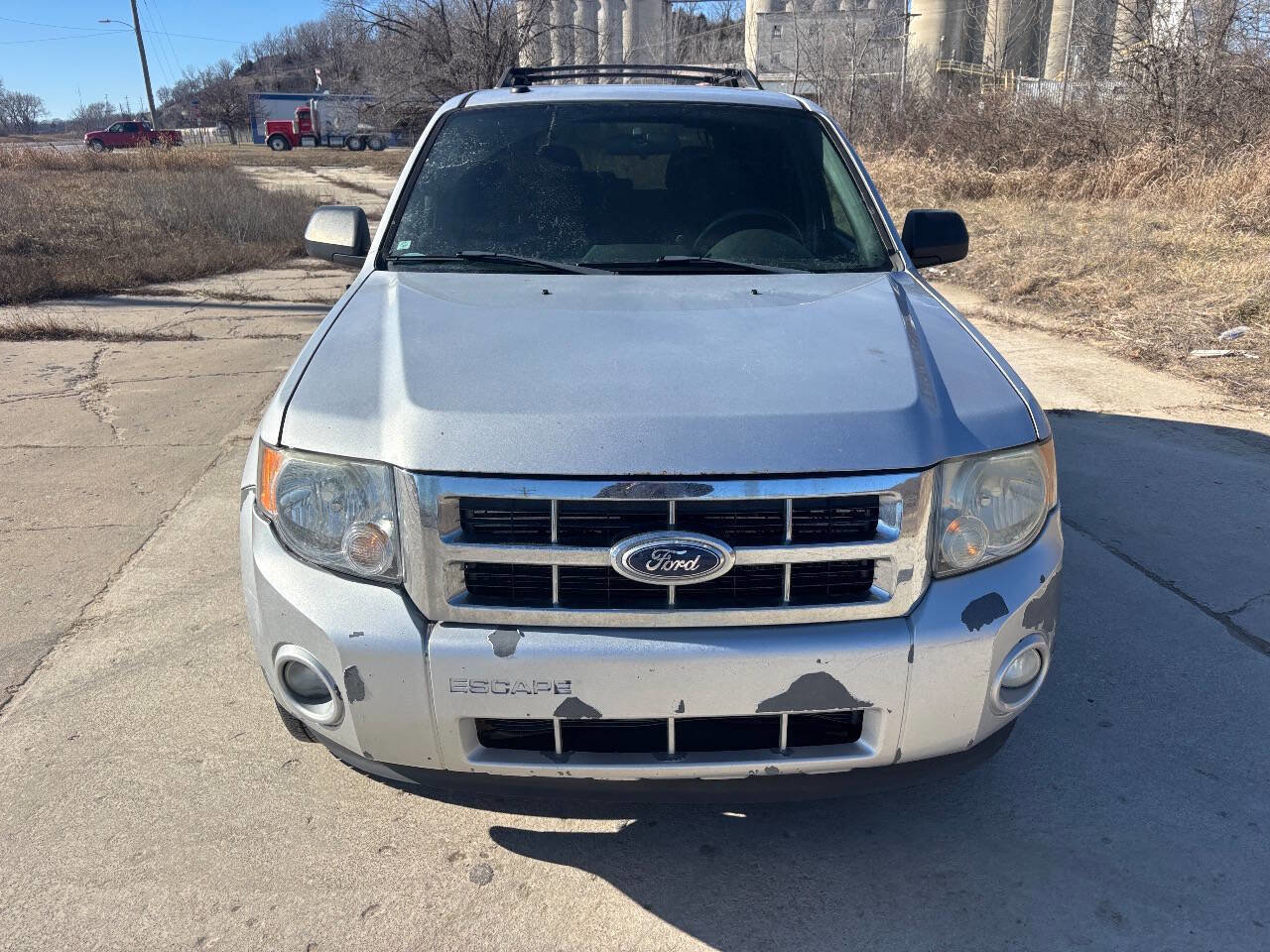Used 2011 Ford Escape XLT image 5