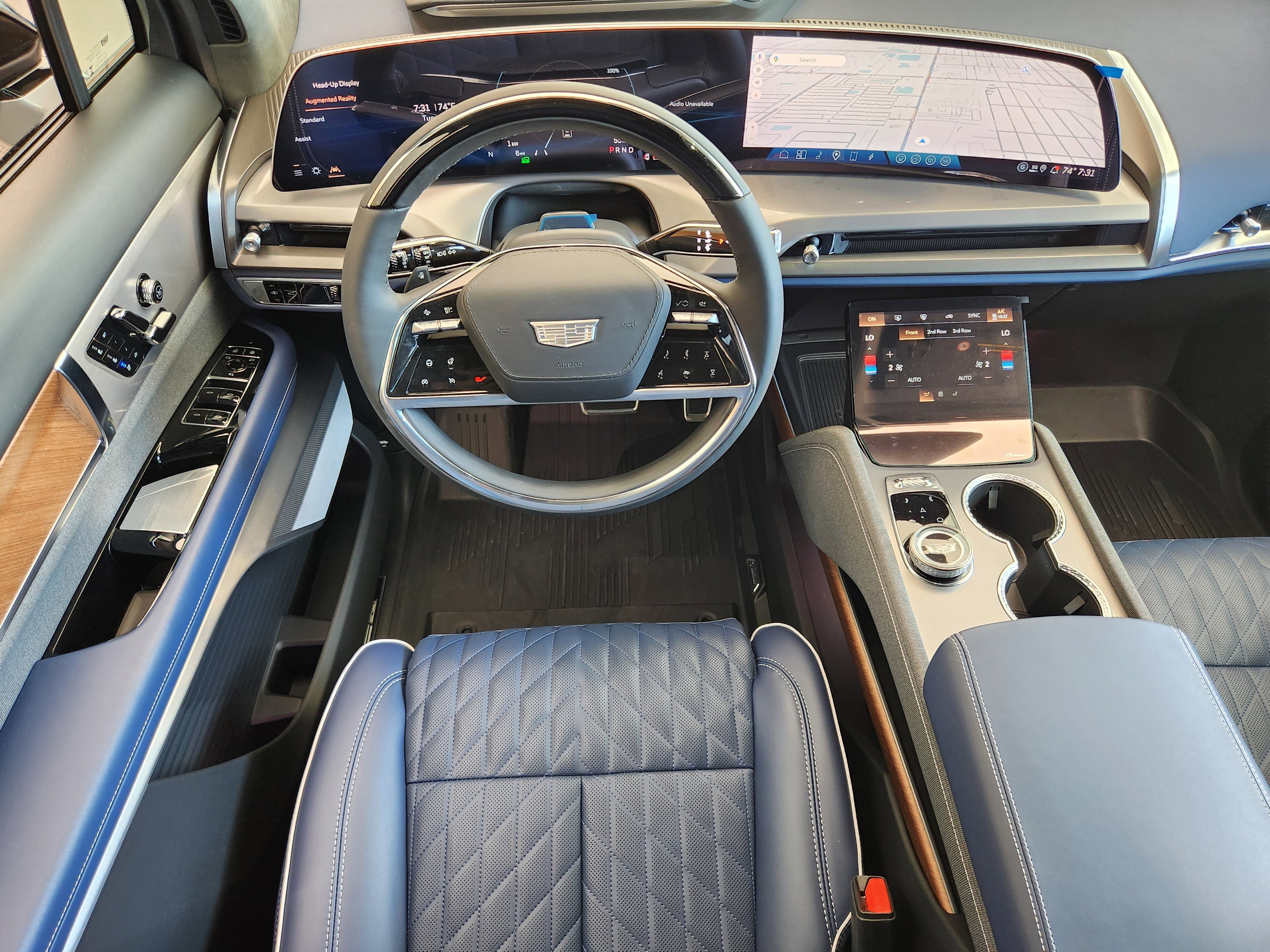 New 2026 Cadillac Vistiq Premium Luxury w/ LPO, Floor Liner Package image 14