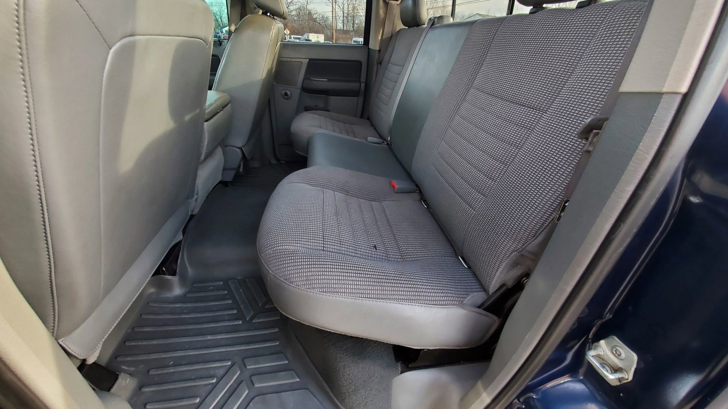 Used 2008 Dodge Ram 1500 Truck SLT image 25