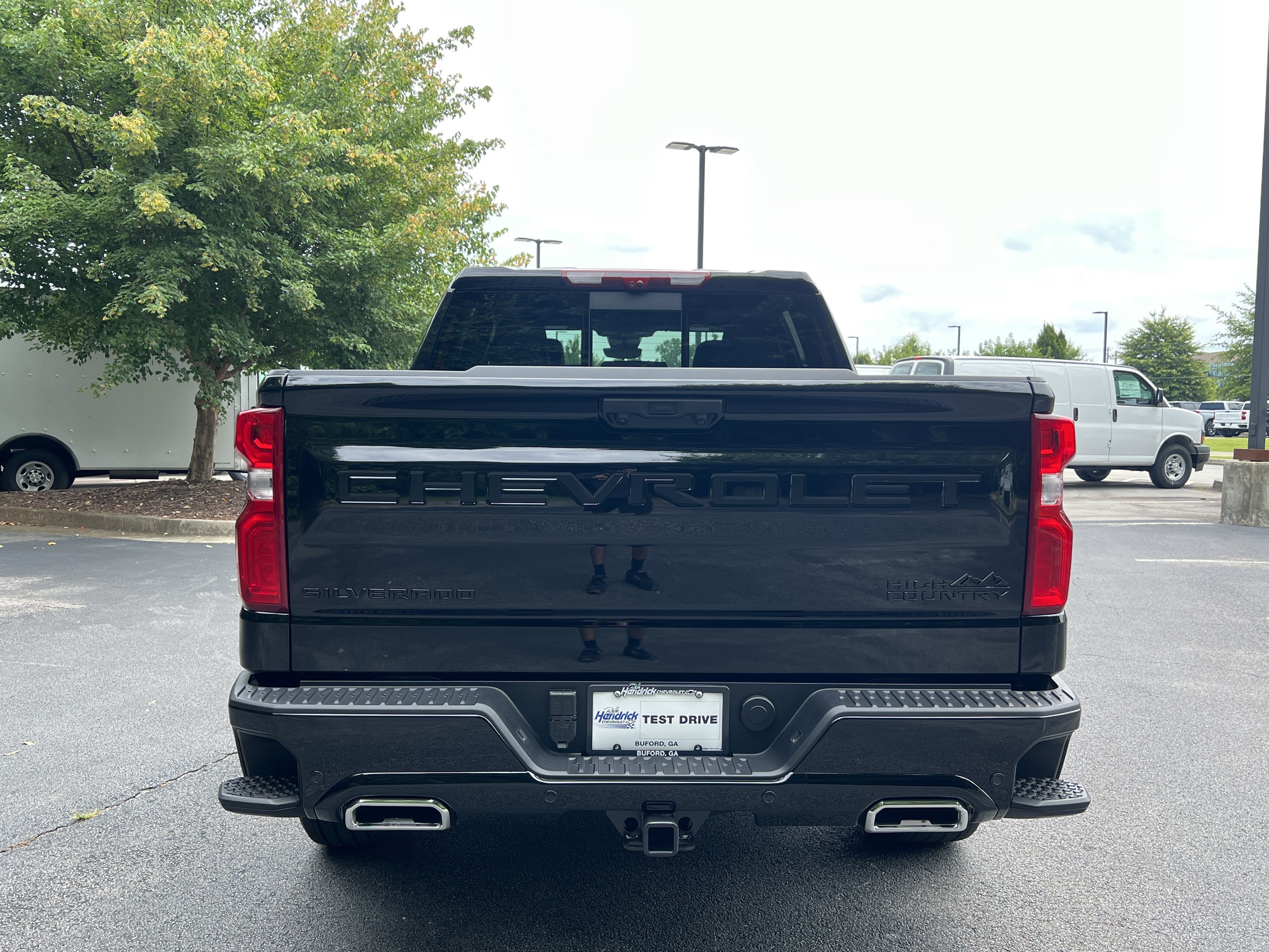 New 2026 Chevrolet Silverado 1500 High Country AWD/4WD image 8