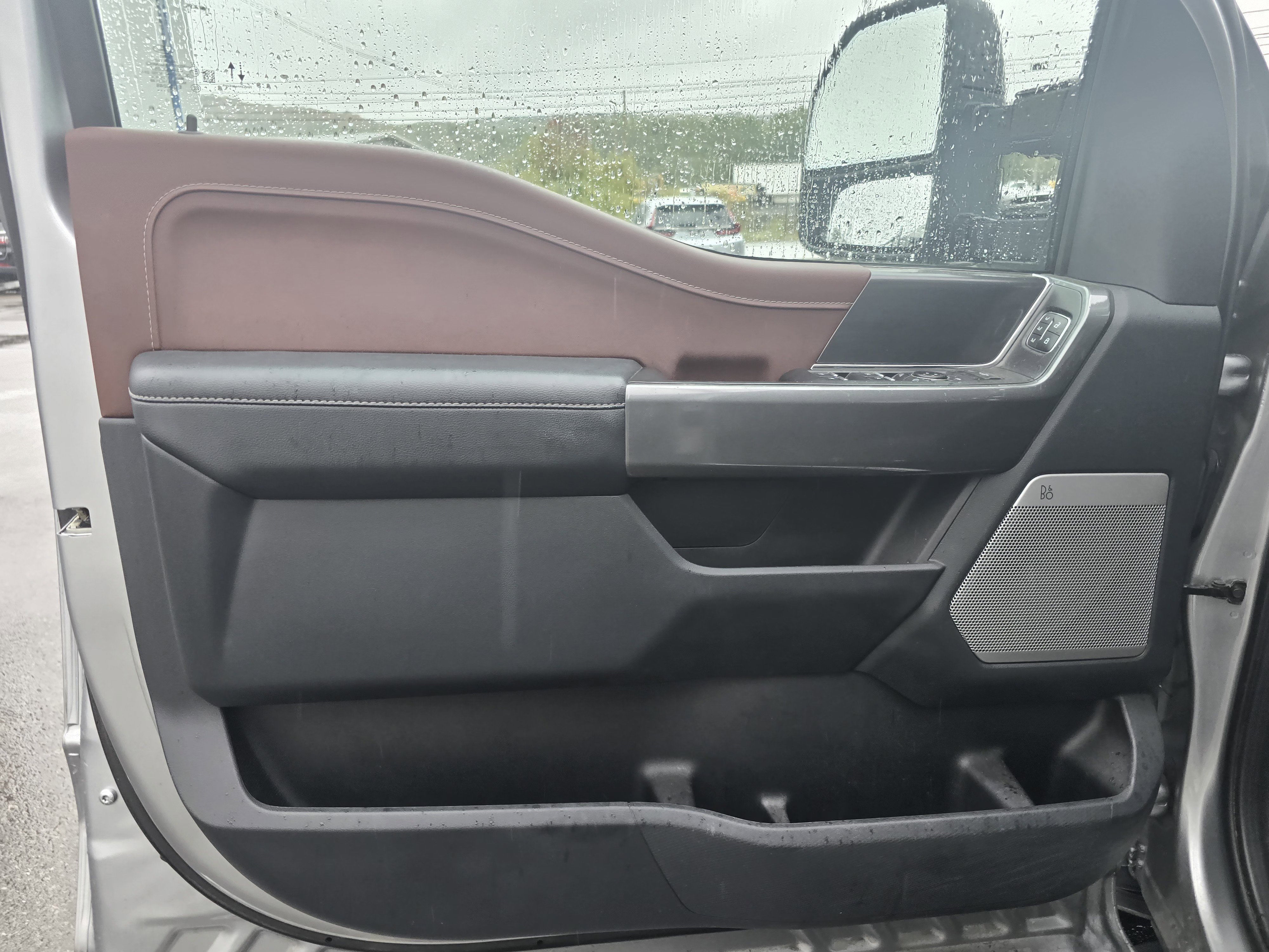 Used 2023 Ford F150 Lariat image 16