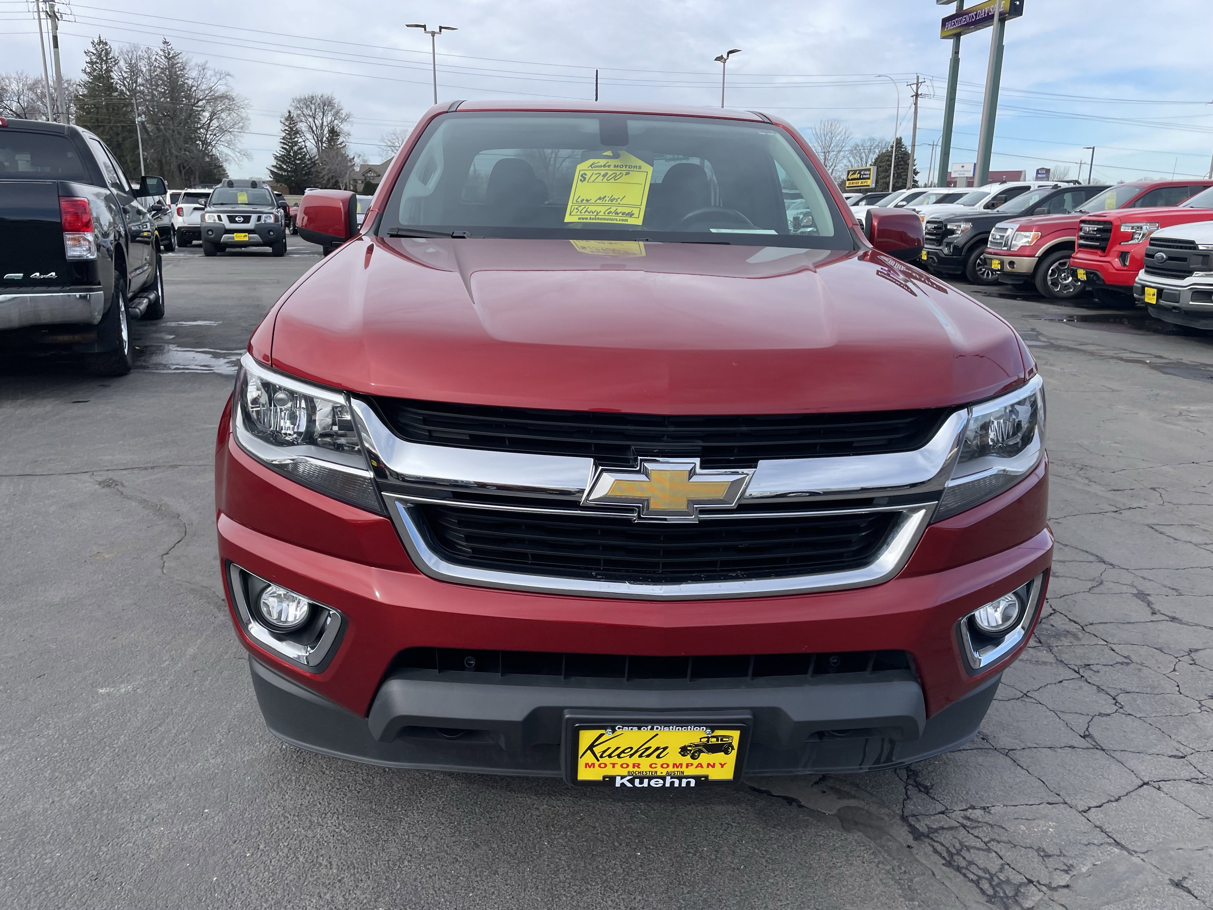 Used 2015 Chevrolet Colorado LT w/ LT Convenience Package image 3