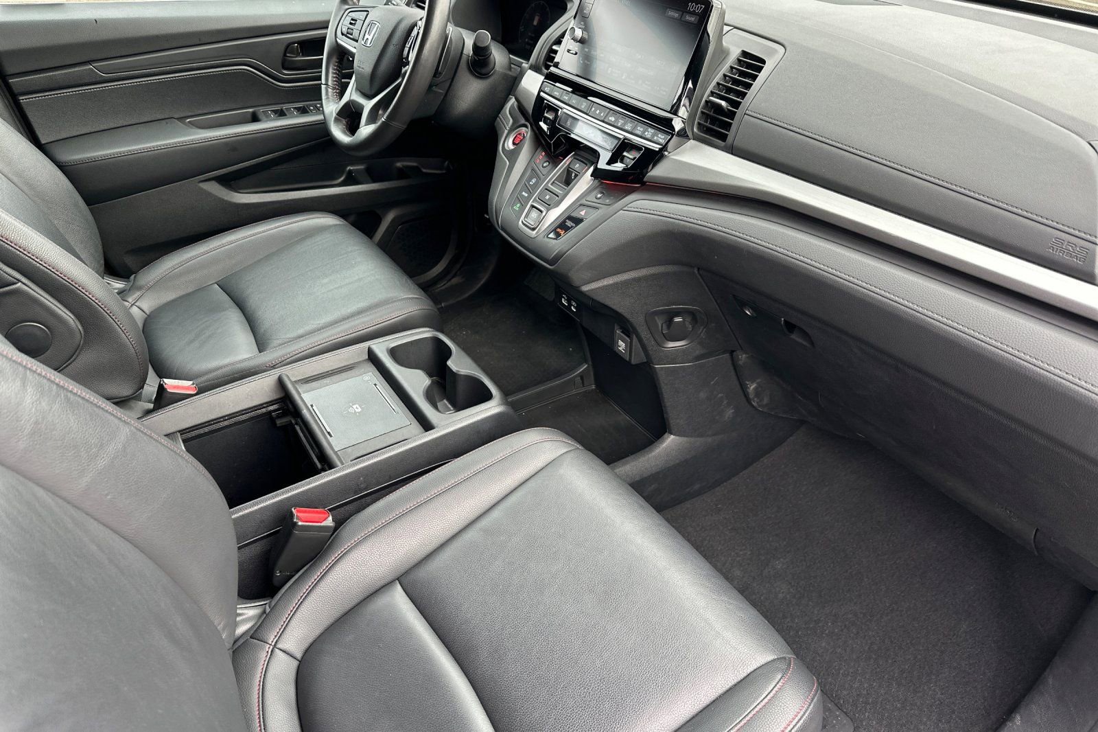 Used 2025 Honda Odyssey Sport-L image 19
