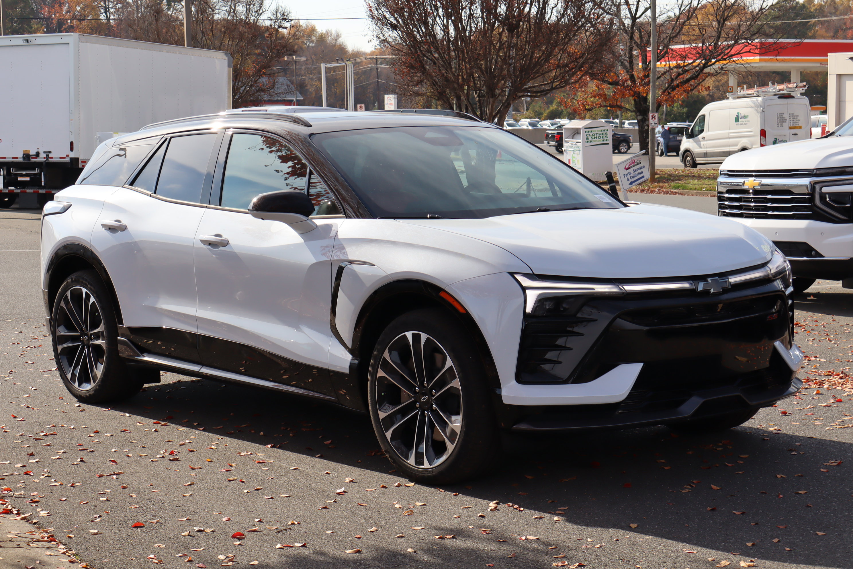 New 2026 Chevrolet Blazer EV SS image 2