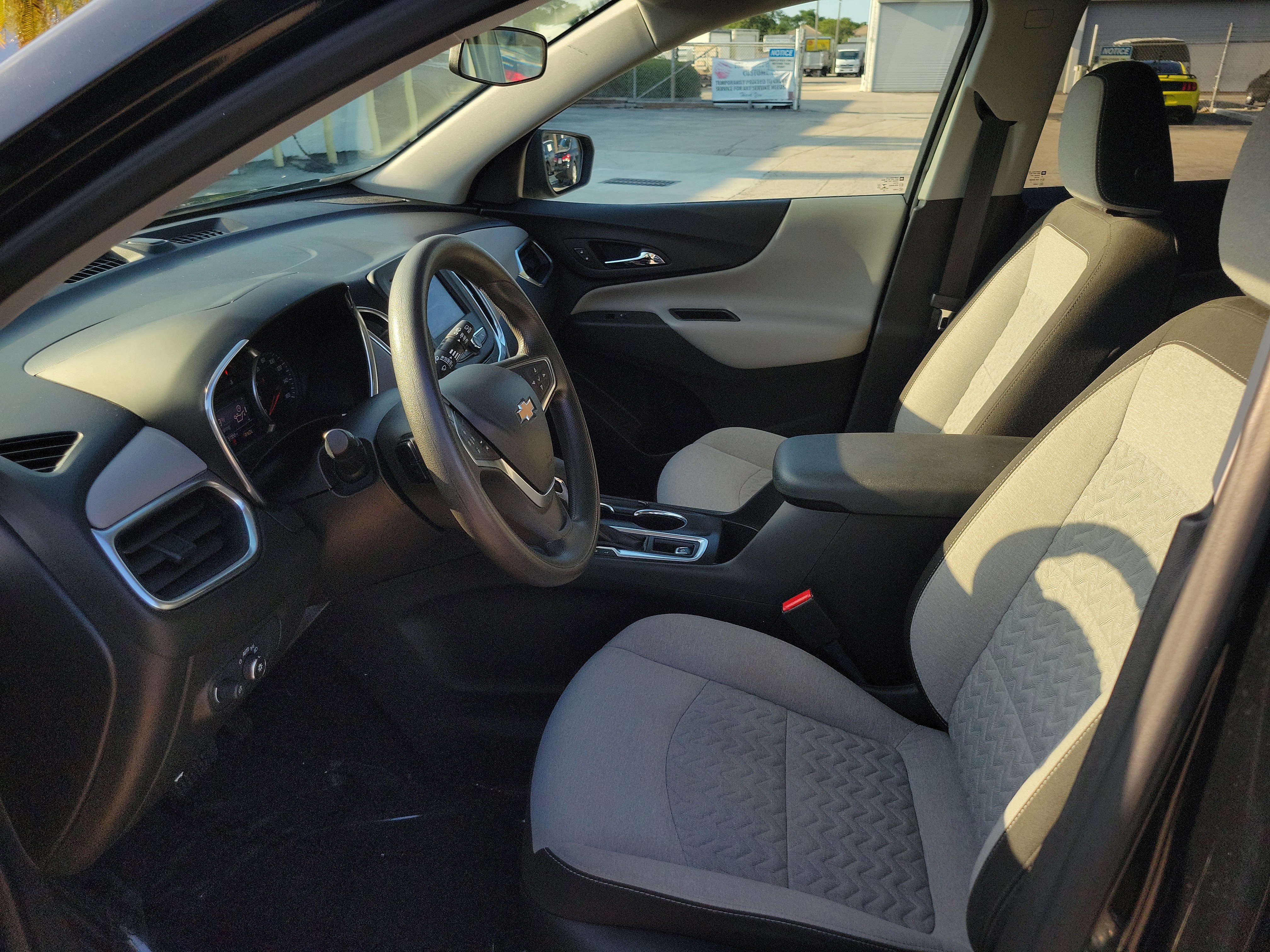 Used 2022 Chevrolet Equinox LT AWD/4WD image 20