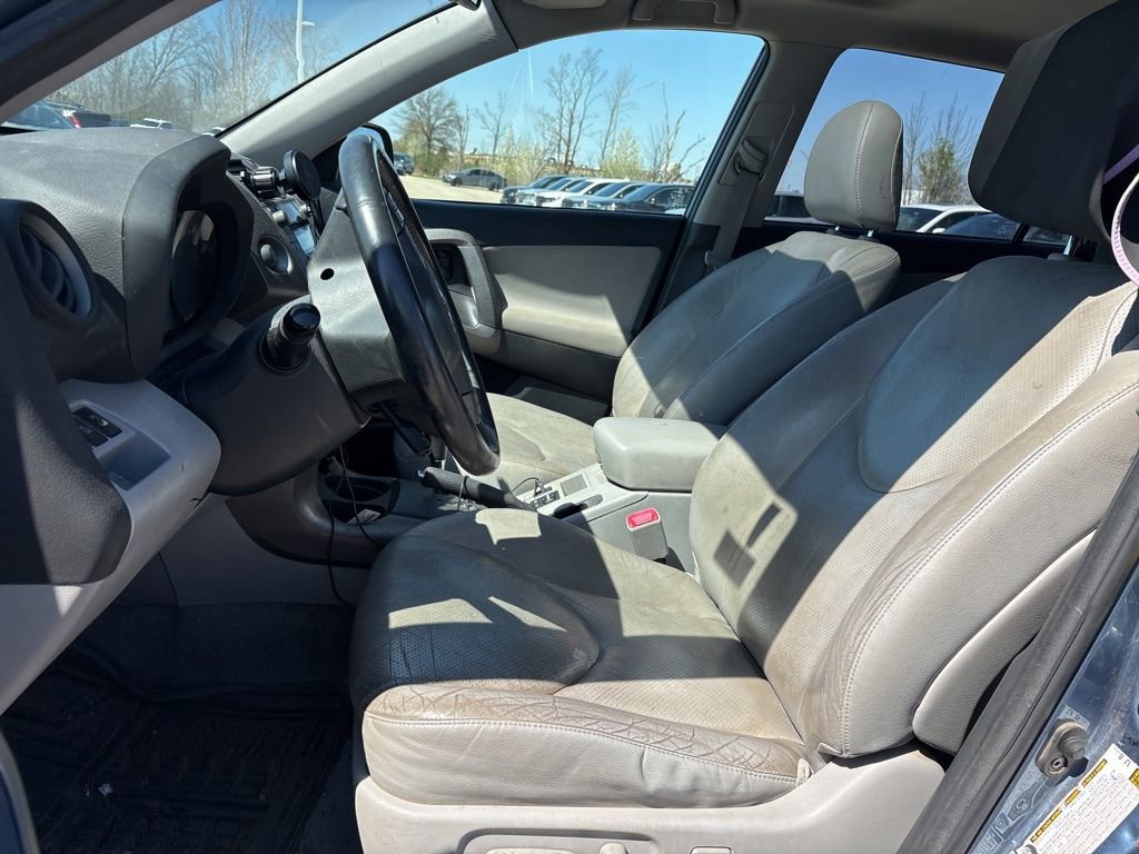 Used 2010 Toyota RAV4 Limited image 16