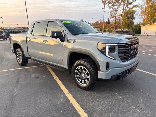 Used 2024 GMC Sierra 1500 AT4 w/ Technology Package AWD/4WD image 1