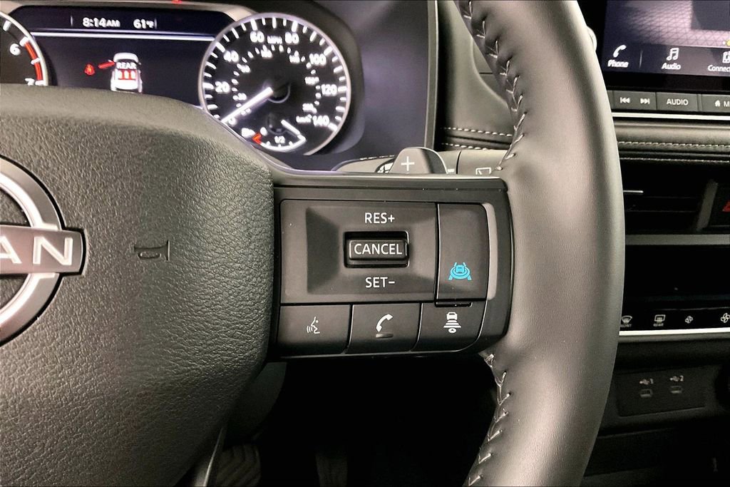 Used 2025 Nissan Rogue SV image 12