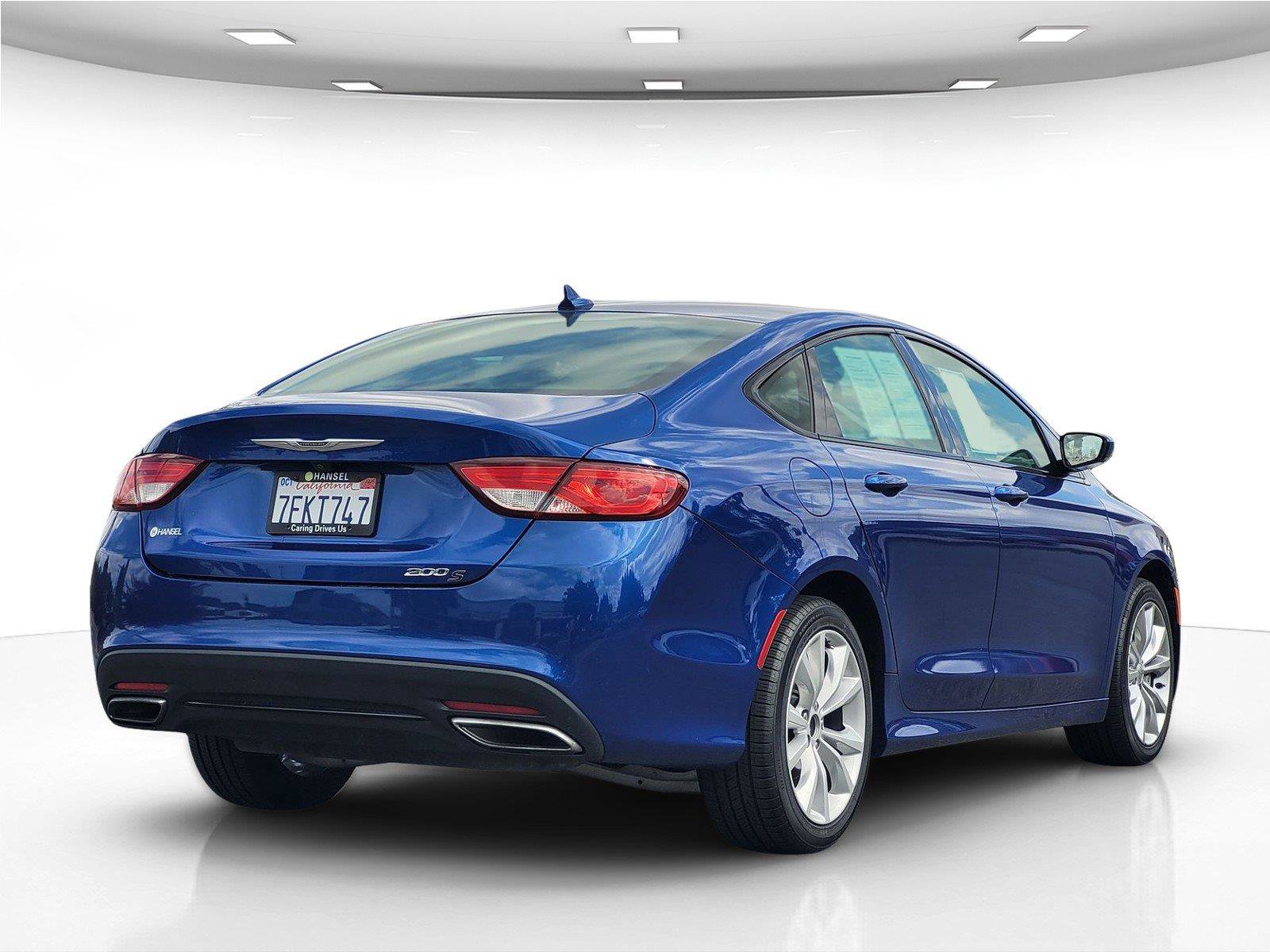 Used 2015 Chrysler 200 S w/ Navigation & Sound Group I FWD image 6