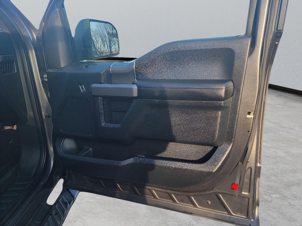 Used 2015 Ford F150 XLT w/ Equipment Group 301A Mid image 28