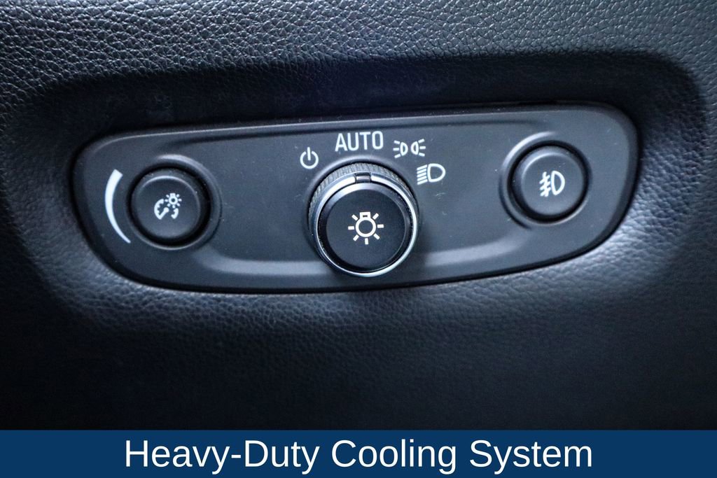 Used 2019 Chevrolet Traverse LT image 11