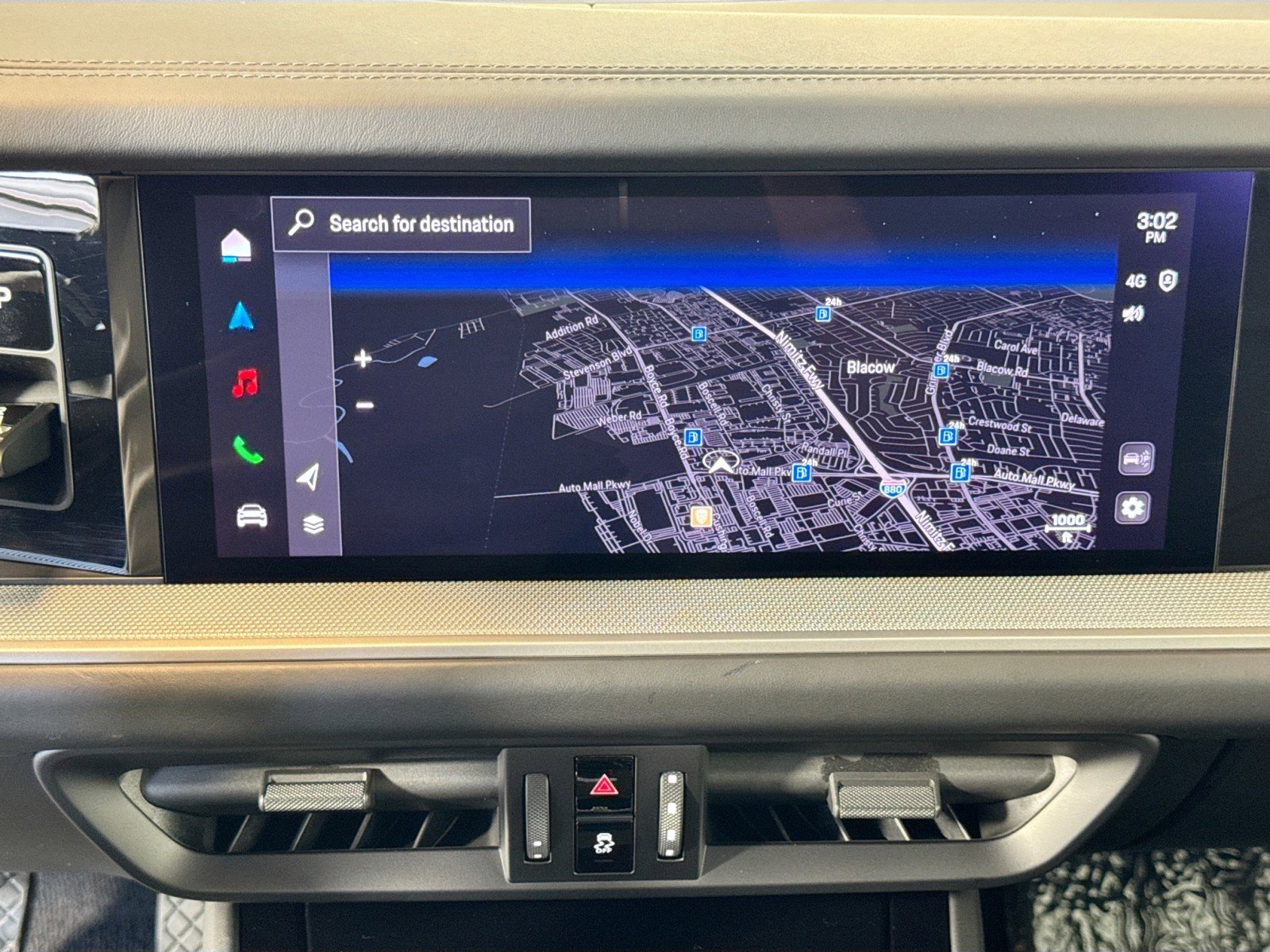 Used 2025 Porsche Cayenne image 16