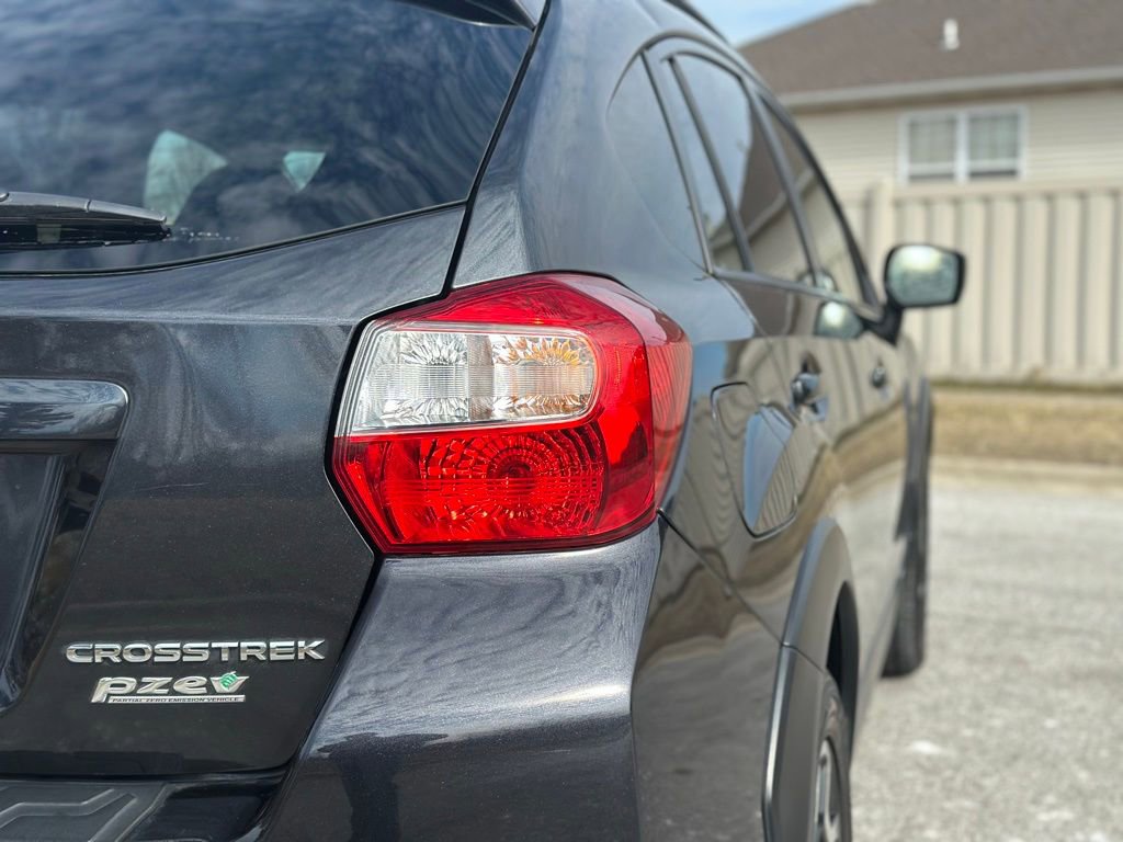 Used 2016 Subaru Crosstrek 2.0i Premium w/ Moonroof Package image 12