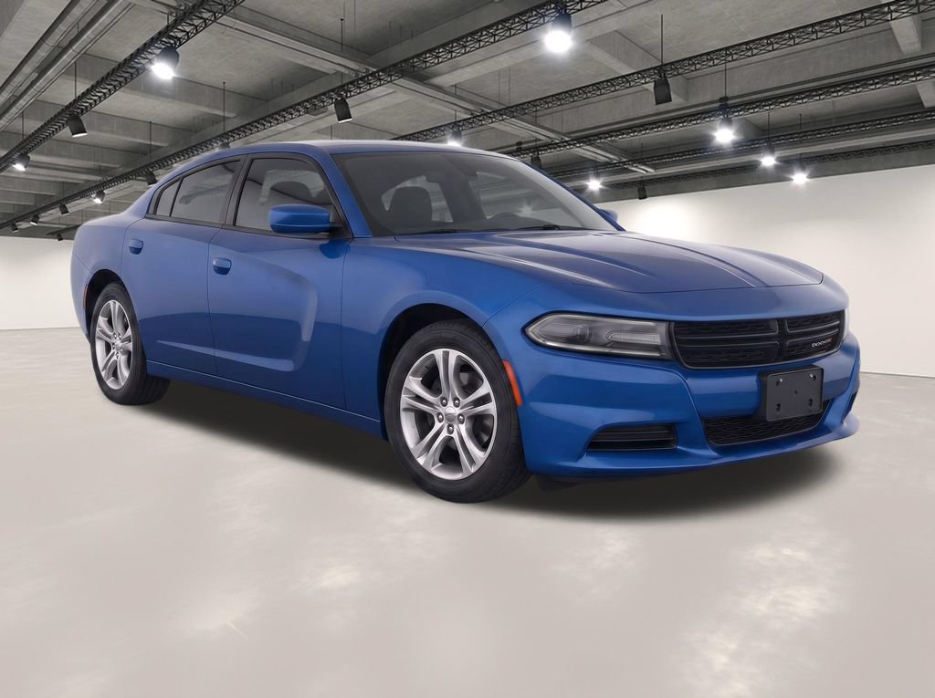 Used 2021 Dodge Charger SXT w/ Leather Interior Group RWD image 2