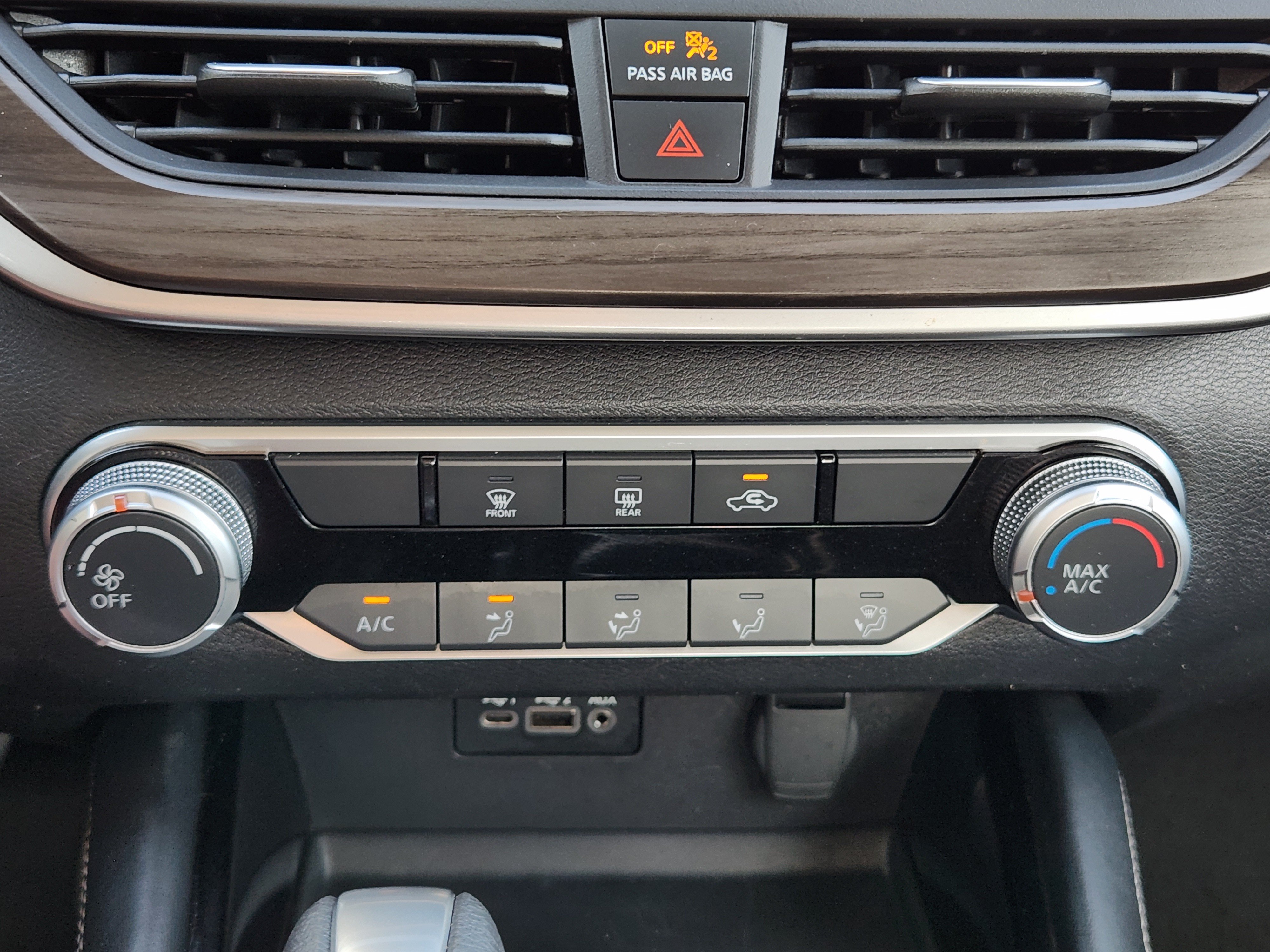 Used 2023 Nissan Altima 2.5 SV FWD image 21