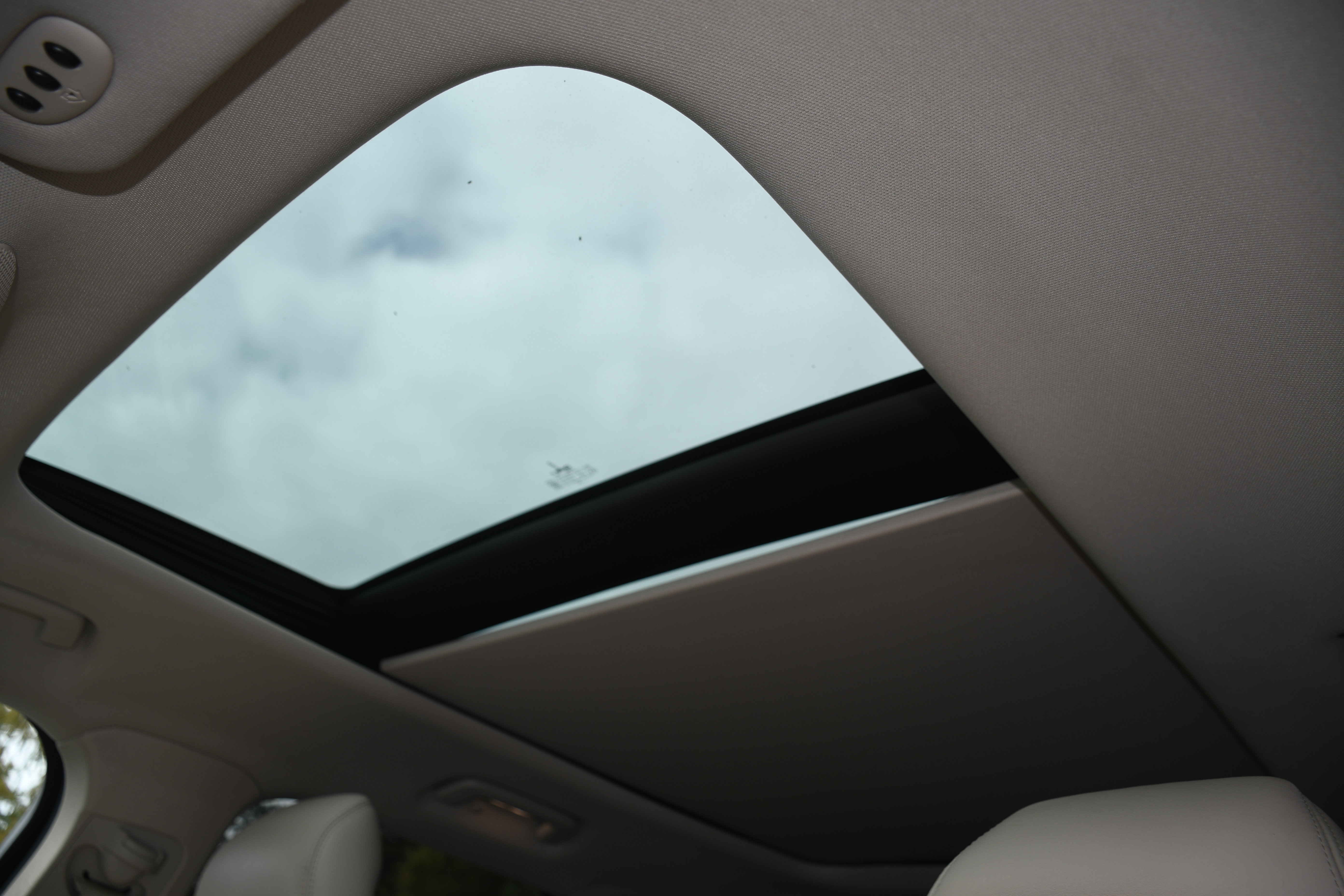 Used 2019 Lincoln MKC Reserve w/ MKC Technology Package FWD image 7