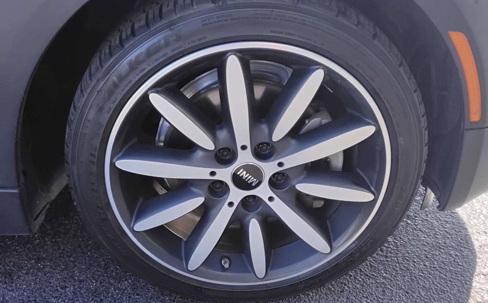 Used 2017 MINI Cooper S image 11