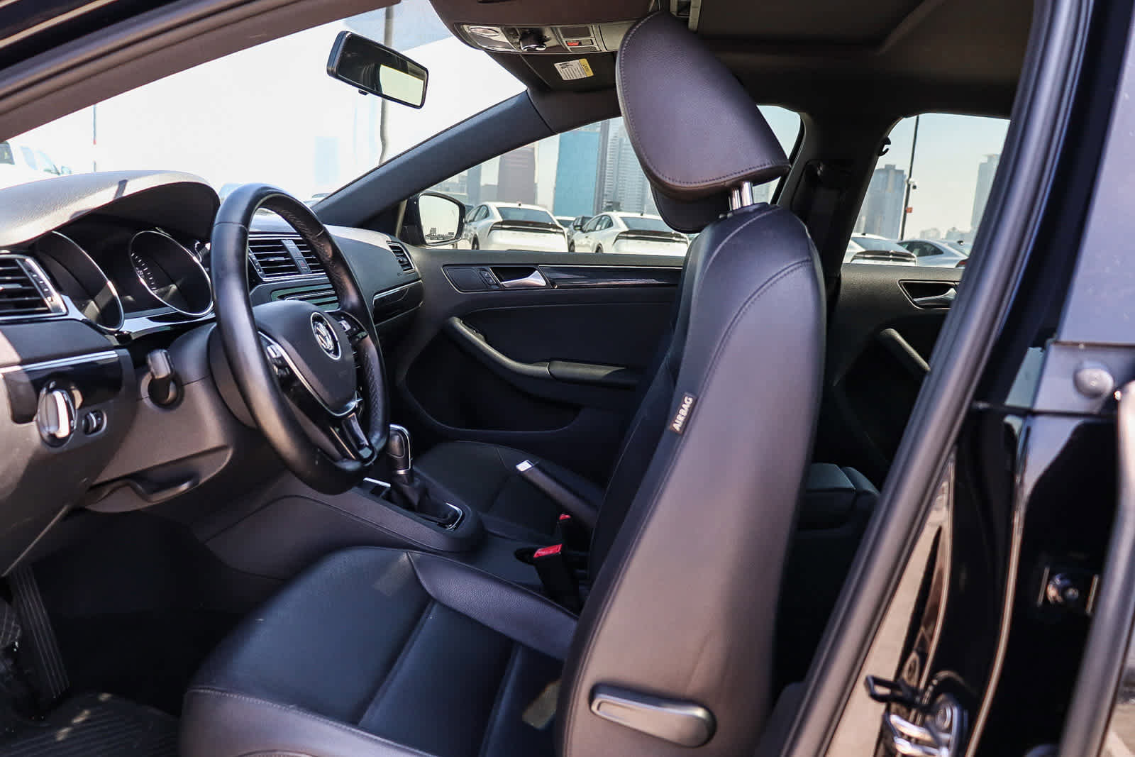 Used 2018 Volkswagen Jetta Sport image 16