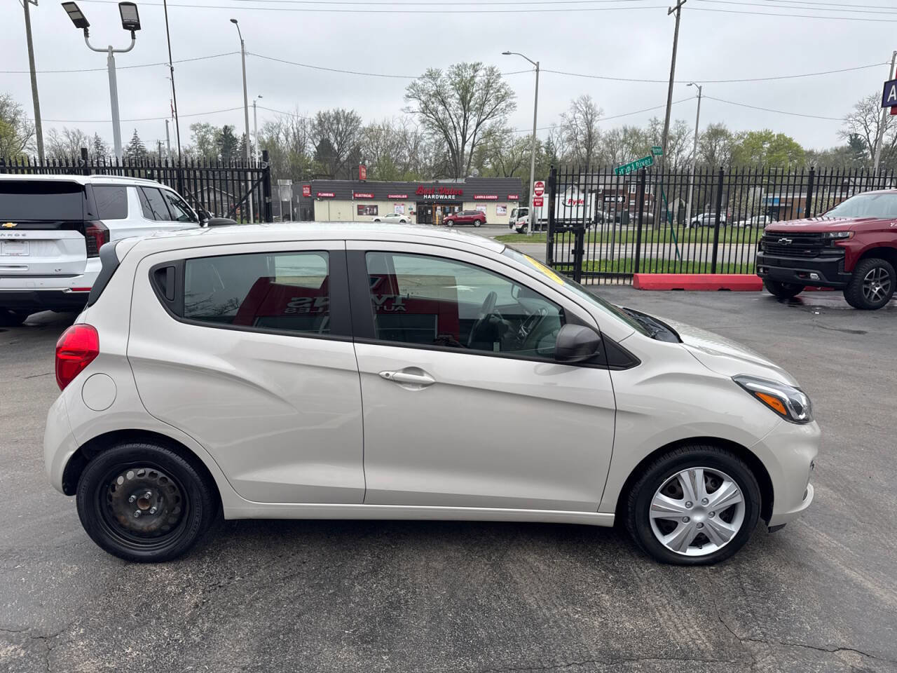 Used 2019 Chevrolet Spark LS FWD image 4