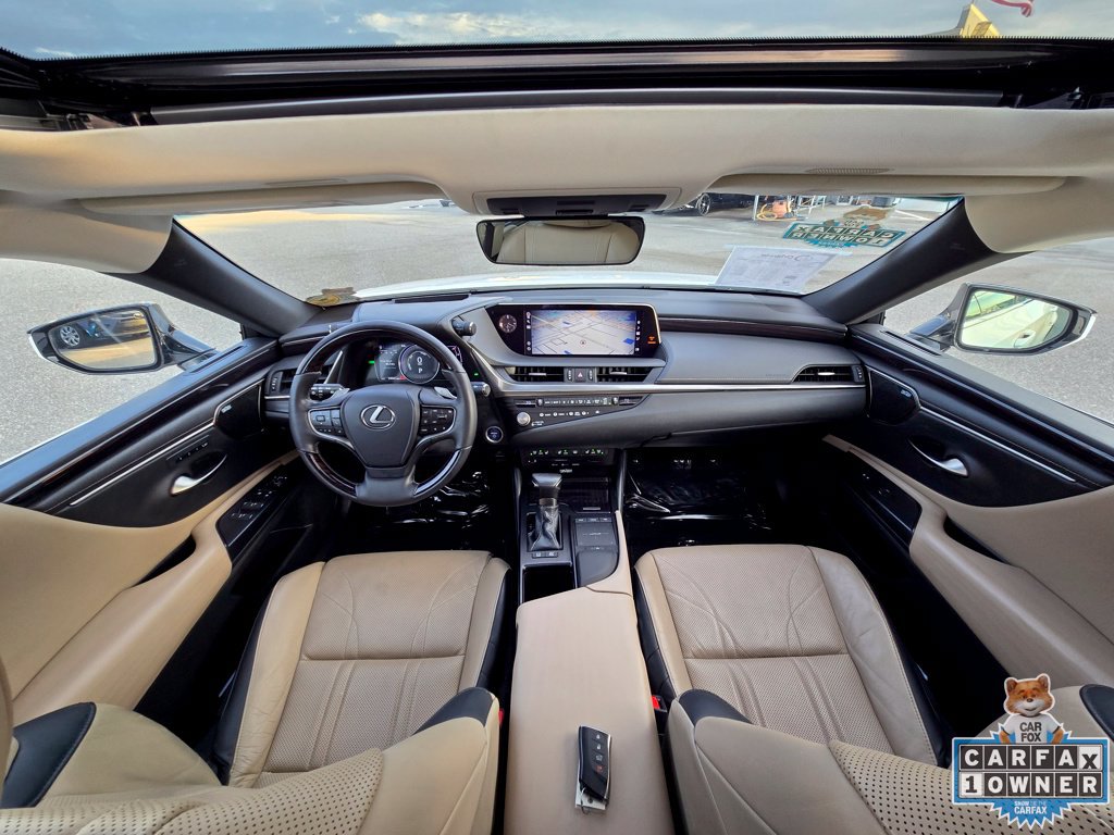 Used 2021 Lexus ES 300h Ultra Luxury w/ Accessory Package FWD image 59