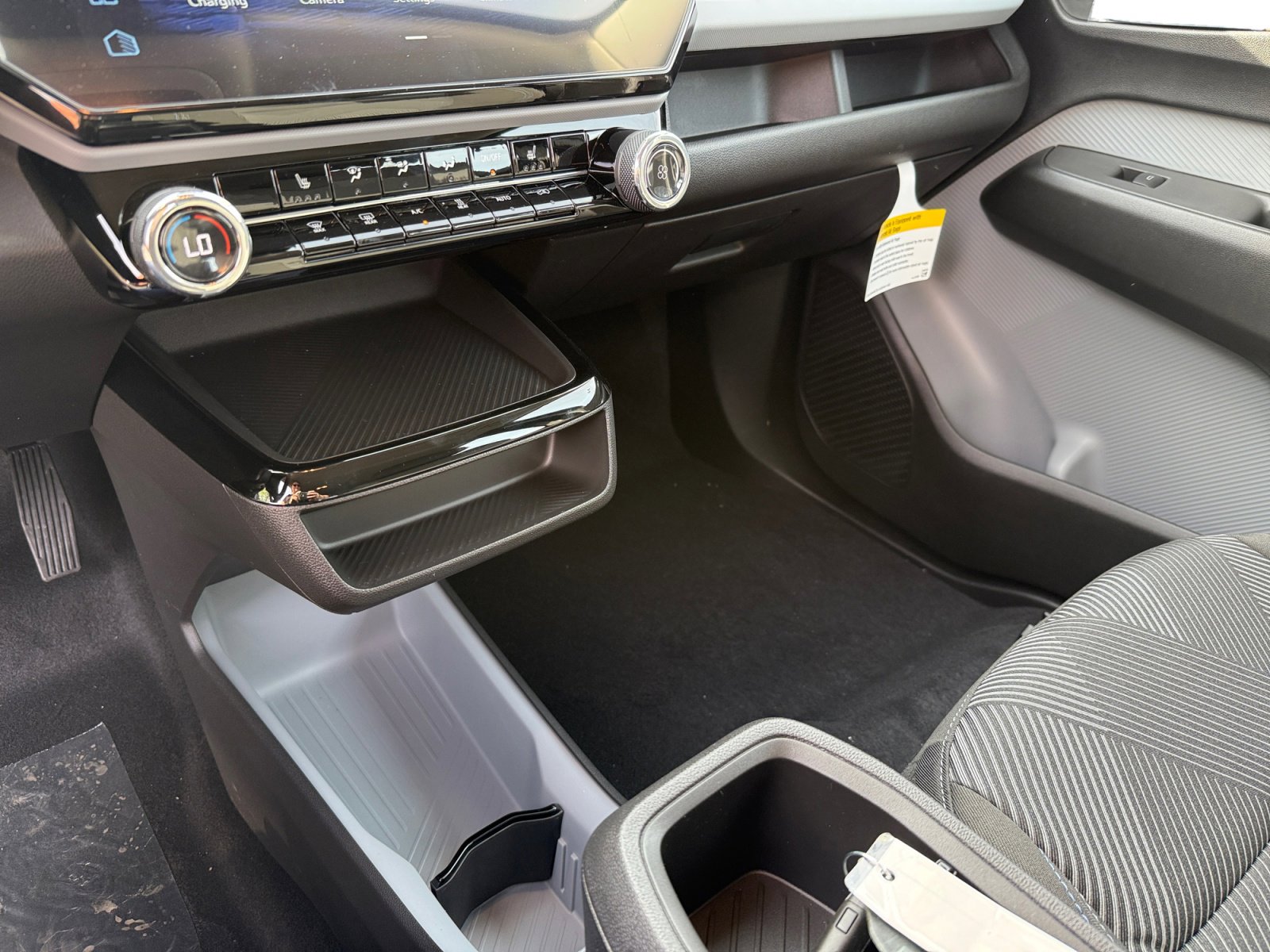 New 2027 Chevrolet Bolt LT image 13