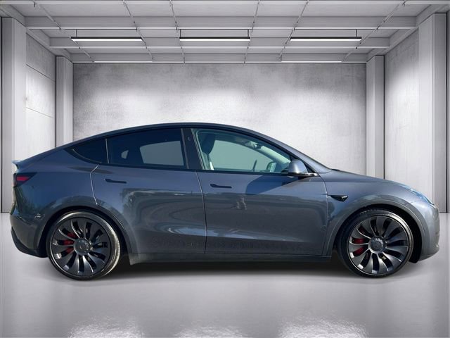 Used 2023 Tesla Model Y Performance AWD/4WD image 2