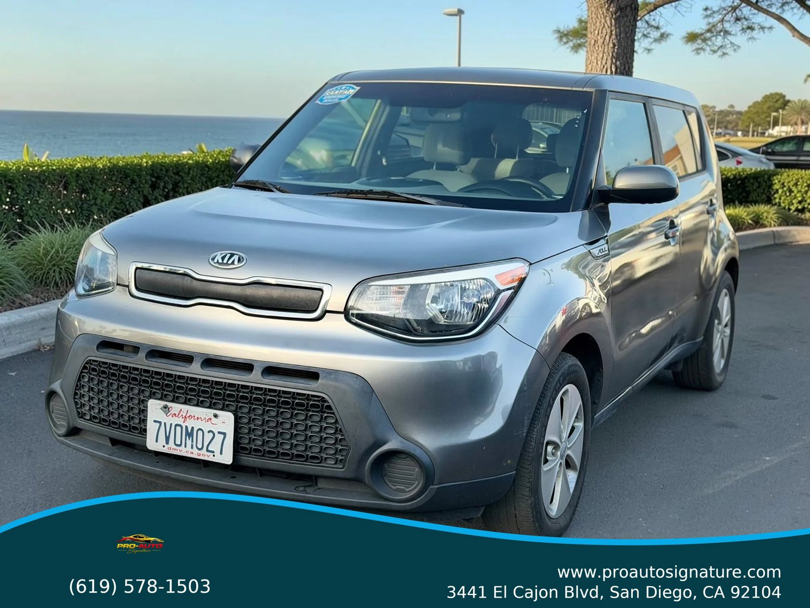 Used 2016 Kia Soul FWD image 1