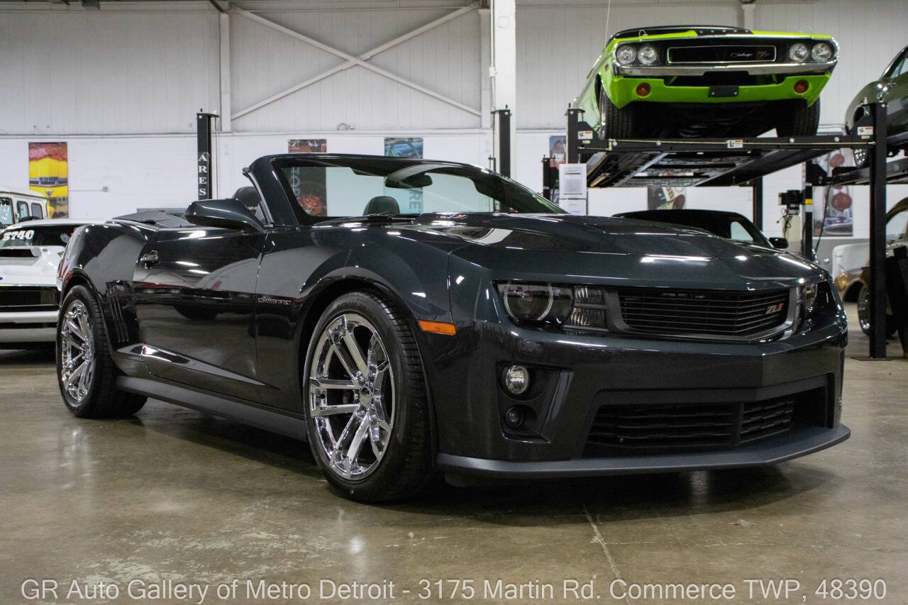 Used 2013 Chevrolet Camaro ZL1 RWD image 11
