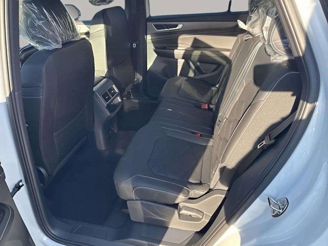 New 2026 Volkswagen Atlas Cross Sport SE image 7