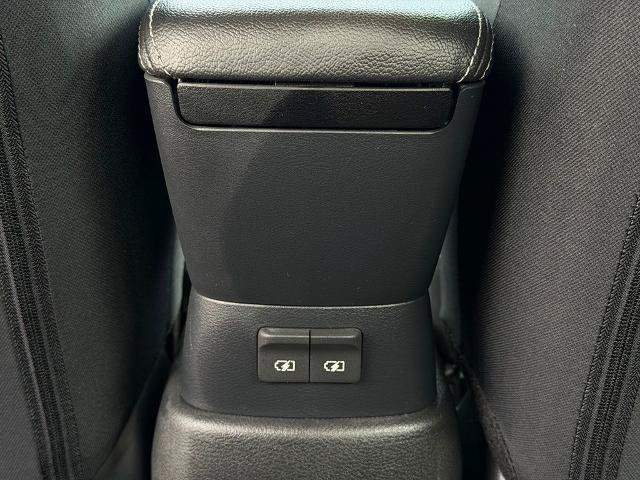 Certified 2025 Nissan Versa S FWD image 13