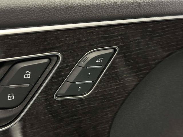 Used 2025 Audi Q8 Premium w/ Convenience Package AWD/4WD image 14