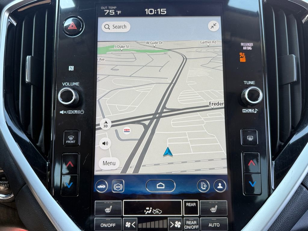 Used 2023 Subaru Ascent Limited w/ Technology Package AWD/4WD image 16