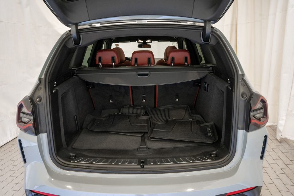 Used 2023 BMW X3 xDrive30i w/ M Sport Package image 5