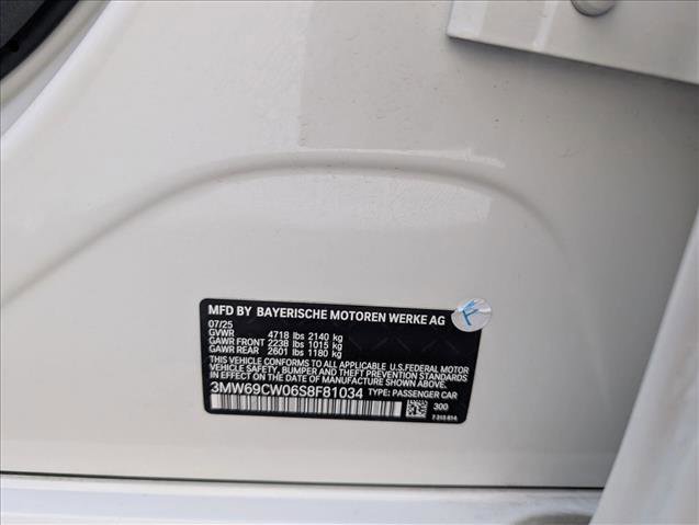 Used 2025 BMW 330i Sedan w/ Premium Package image 25