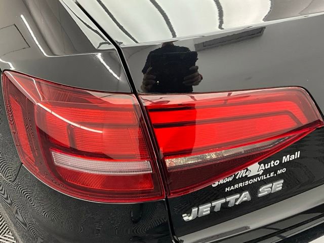 Used 2016 Volkswagen Jetta SE FWD image 14
