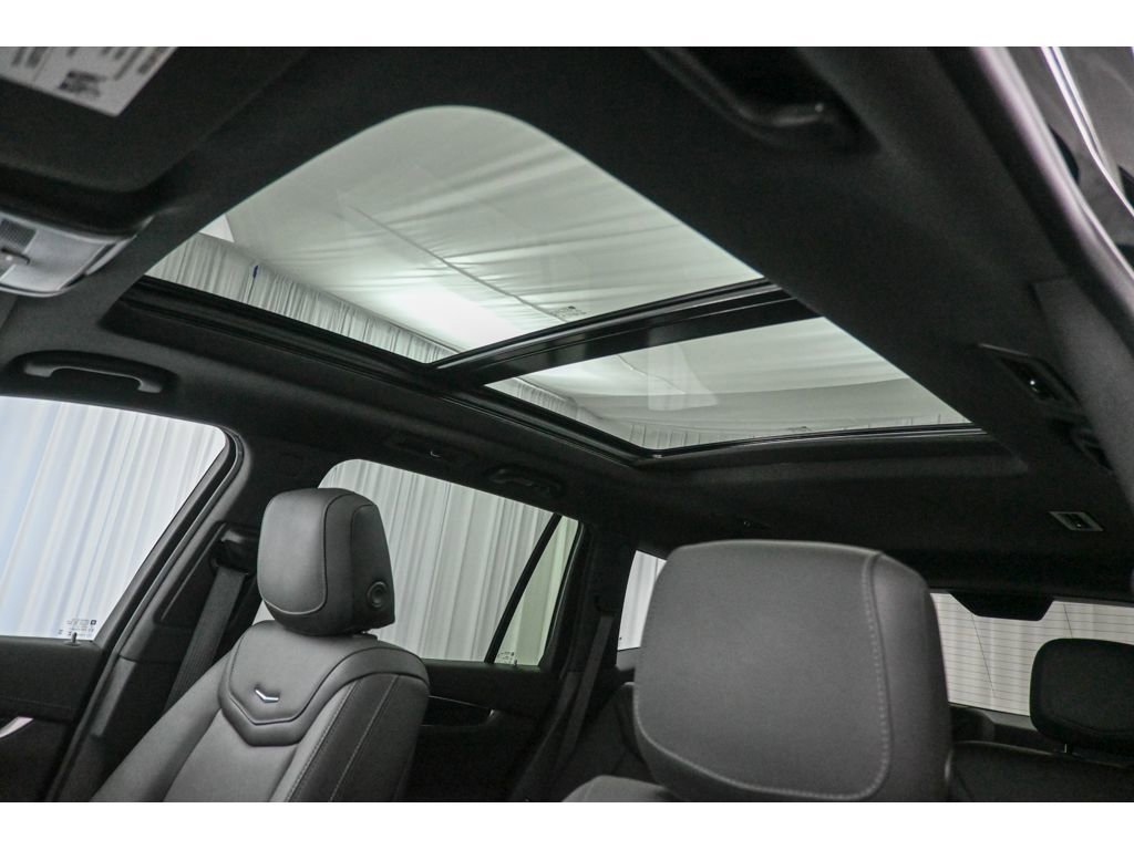 Certified 2023 Cadillac XT6 Premium Luxury w/ Technology Package image 11