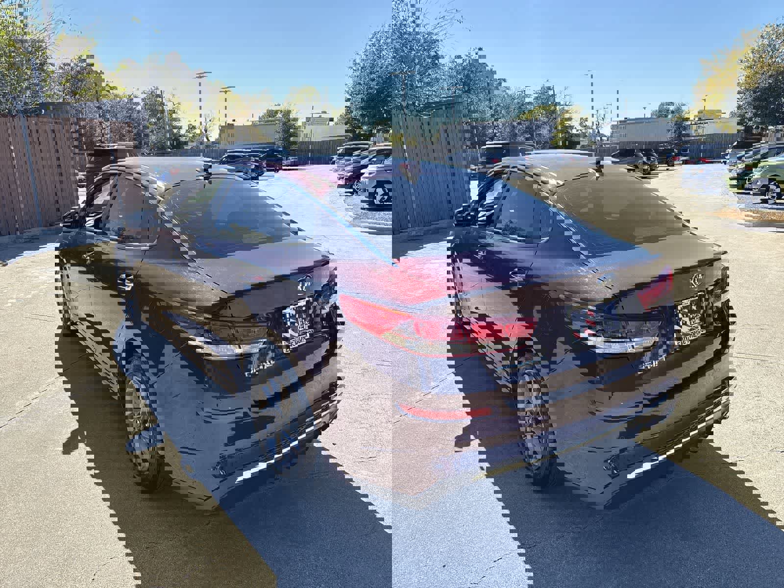 Used 2020 Kia Optima LX image 4