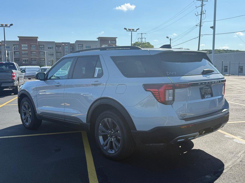 New 2027 Ford Explorer Active w/ Active Comfort Package AWD/4WD image 6