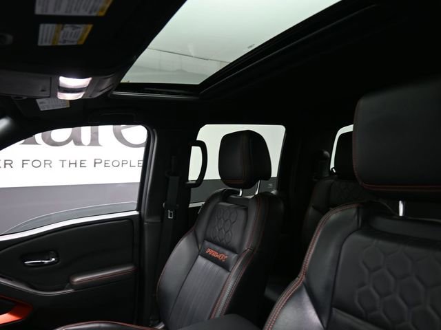 Used 2023 Nissan Frontier PRO-4X w/ Pro-4X Premium Package AWD/4WD image 17