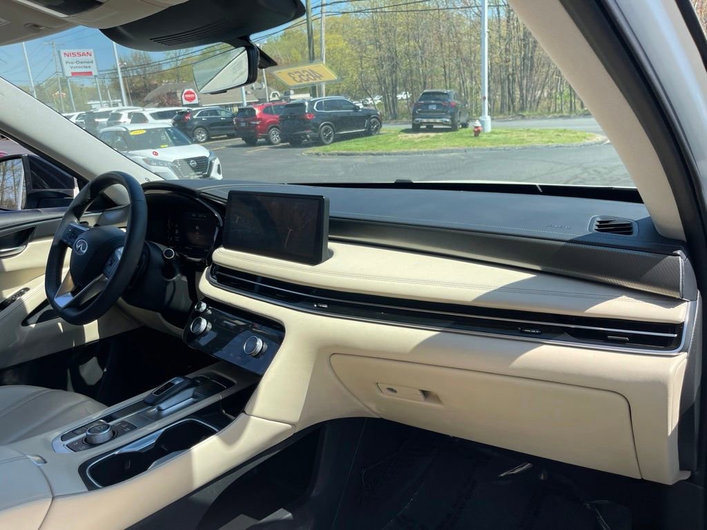 Used 2023 INFINITI QX60 Luxe w/ Cargo Package AWD/4WD image 19