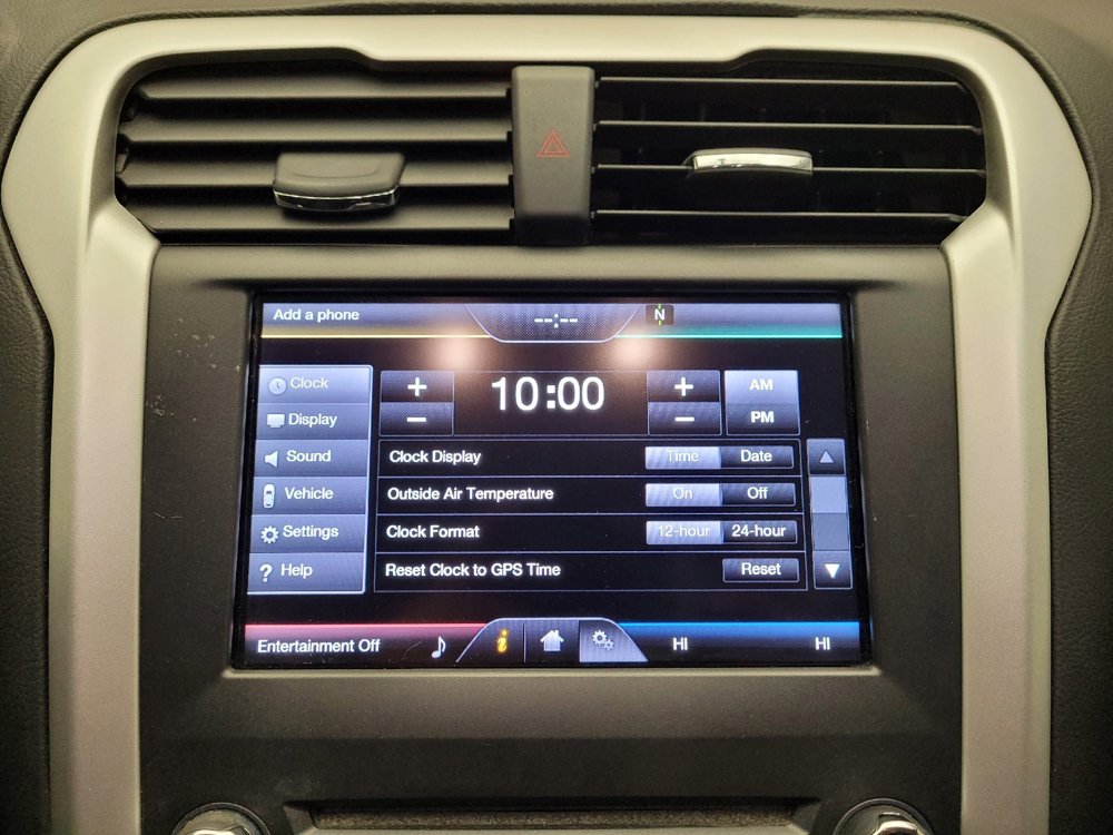 Used 2016 Ford Fusion SE FWD image 25