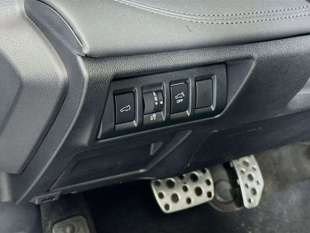 Used 2022 Subaru Outback Wilderness image 10