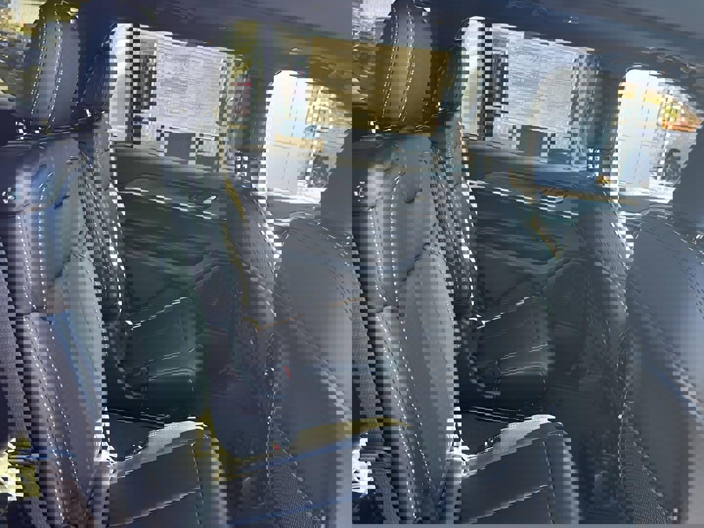 New 2025 Jeep Grand Cherokee L Limited w/ Black Appearance Package image 8