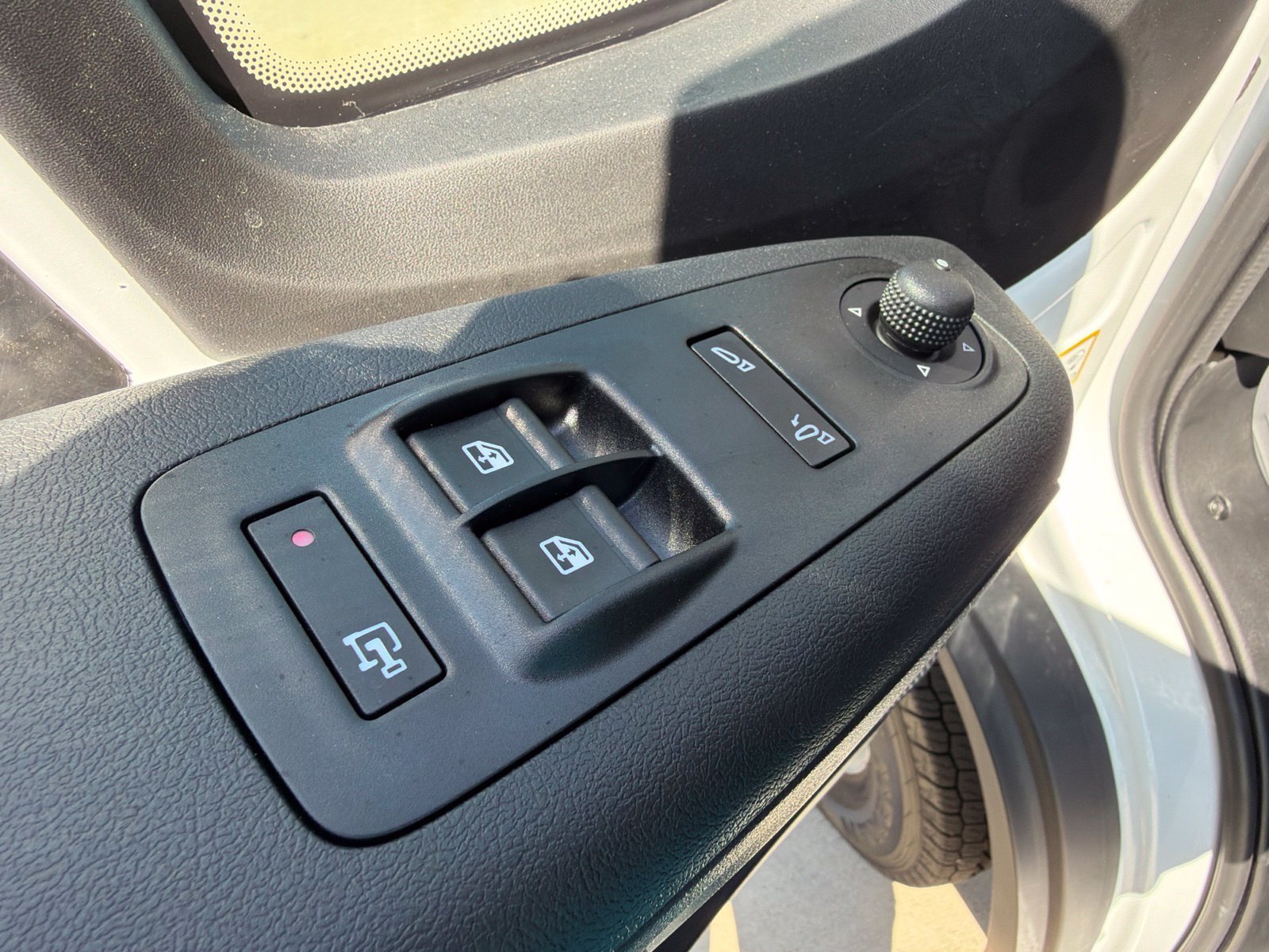 New 2027 RAM ProMaster 1500 w/ Safety Group FWD image 15