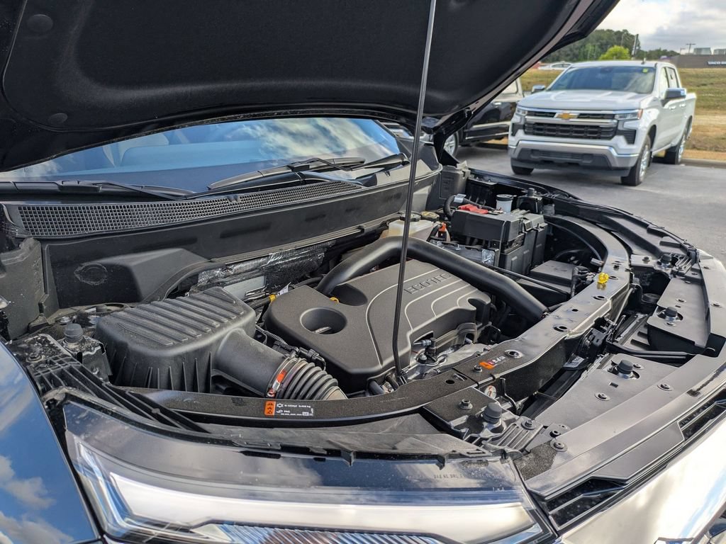 New 2026 Chevrolet Equinox ACTIV w/ Convenience Package III FWD image 41