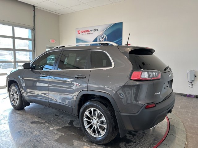 Used 2019 Jeep Cherokee Latitude Plus w/ Cold Weather Group image 4