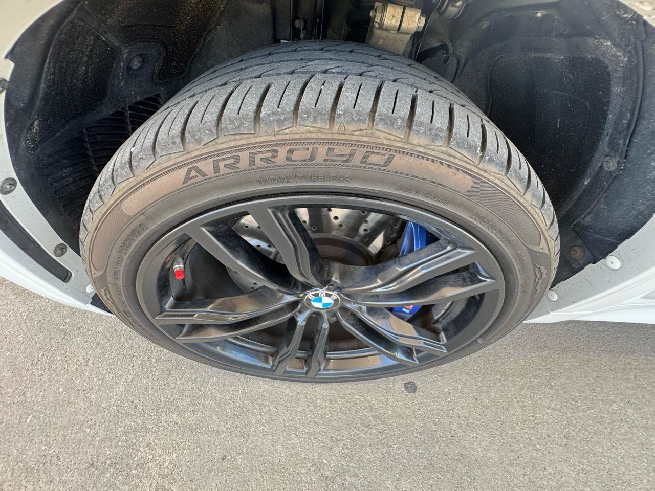 Used 2016 BMW X5 M AWD/4WD image 30