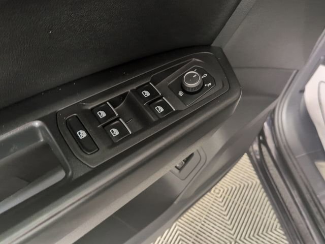 Used 2019 Volkswagen Atlas SEL R-Line AWD/4WD image 25