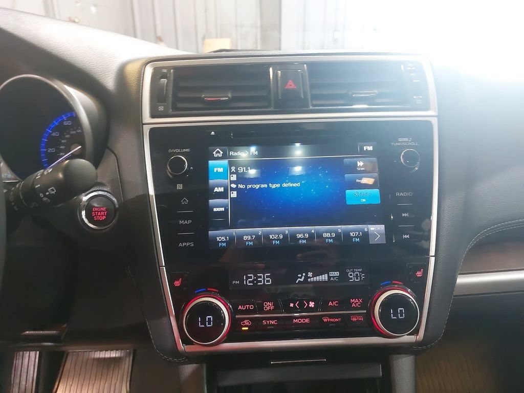 Used 2018 Subaru Outback 2.5i Limited AWD/4WD image 20