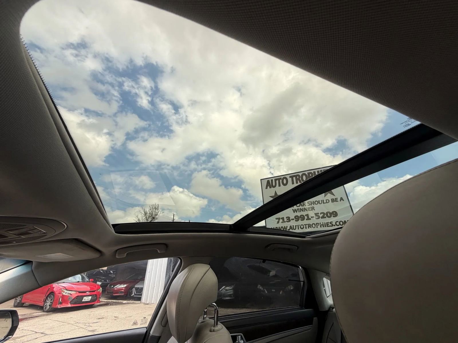 Used 2015 Hyundai Genesis 5.0 image 29